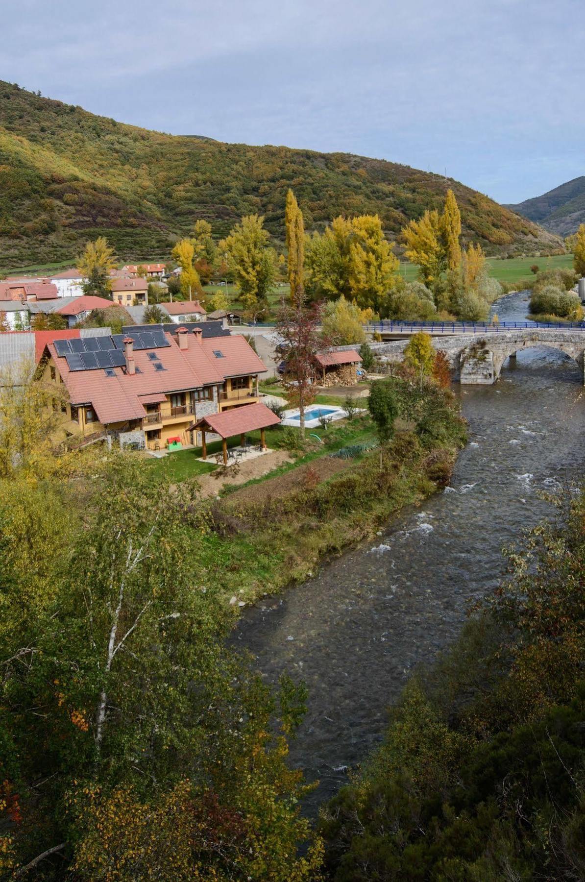 Affittacamere El Casar Del Puente Boca de Huérgano Esterno foto